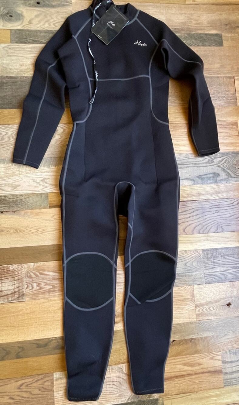 Hevto Full Wetsuit Womens ST 3mm Neoprene Surf Dive Swim NWT